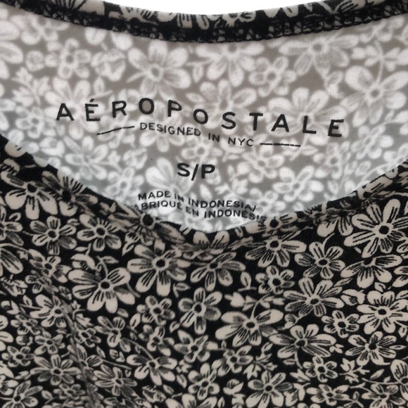 Crop top tank top - Picture 2 of 3